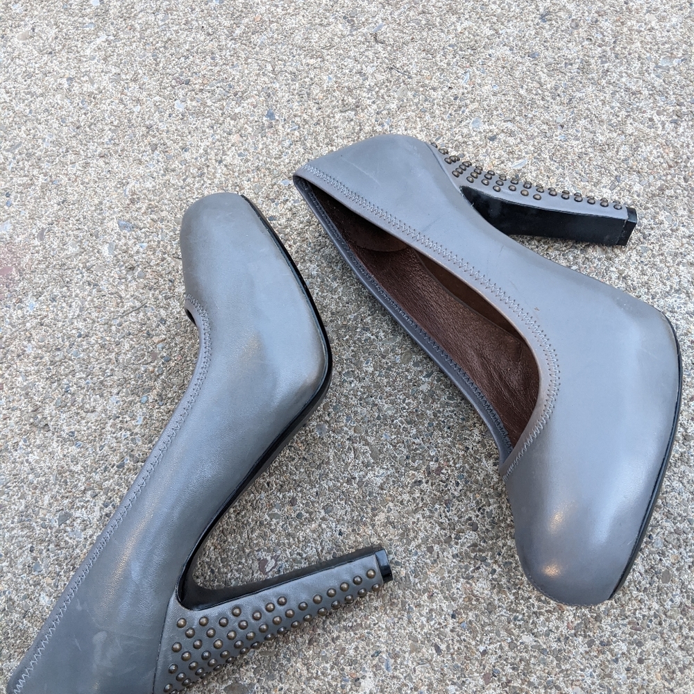 Women's Rose Gold Grey Leather Studded Heels 7.5M